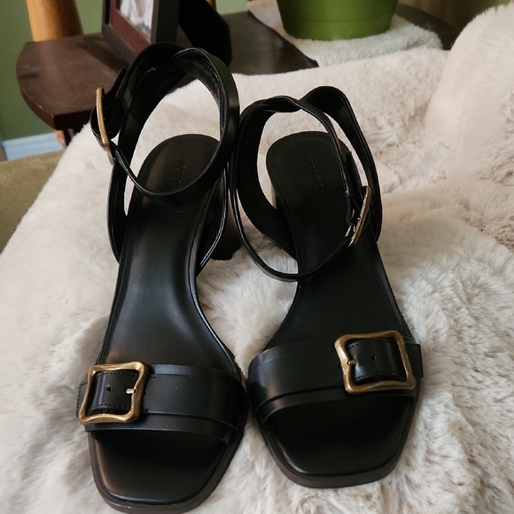 NWOB Nordstrom Black Leather Ankle Wrap Sandals -Size 10 - Picture 2 of 6